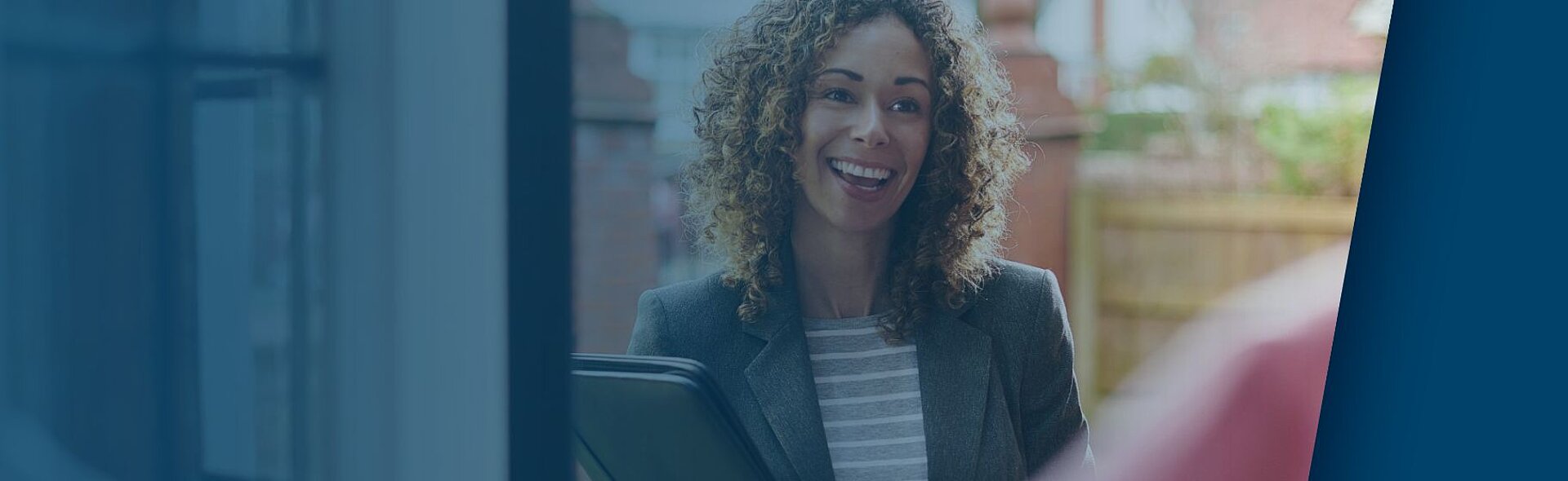 Sozial und Lebensberater:in