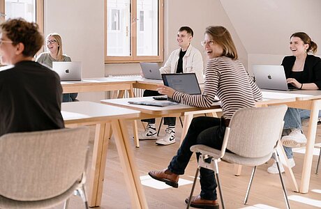 Firmenkurs und Raumvermietung